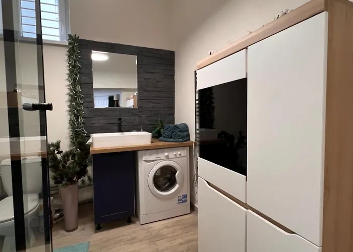 شقة Liska مارتون